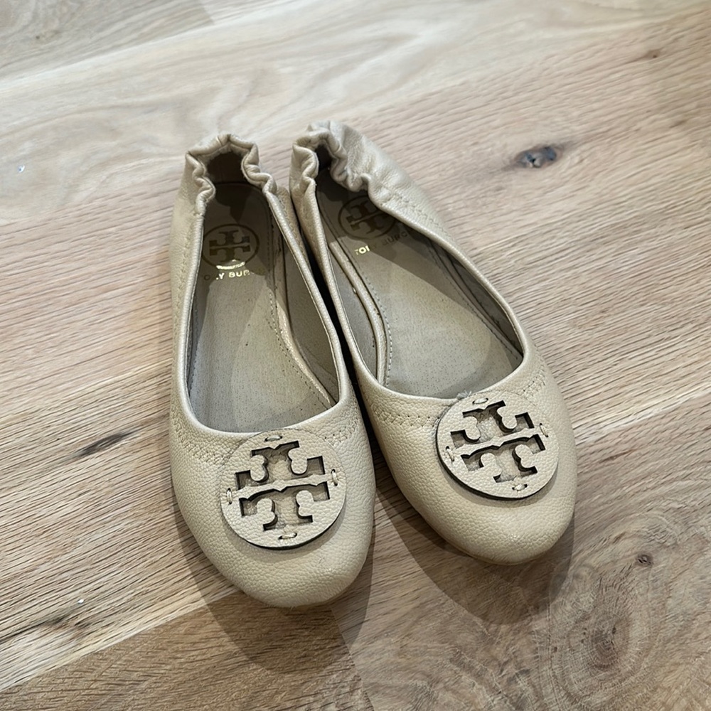 Tory Burch flats